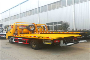 磴口附近拖车救援搭电