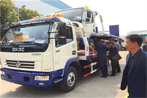 磴口汽车道路救援拖车价格